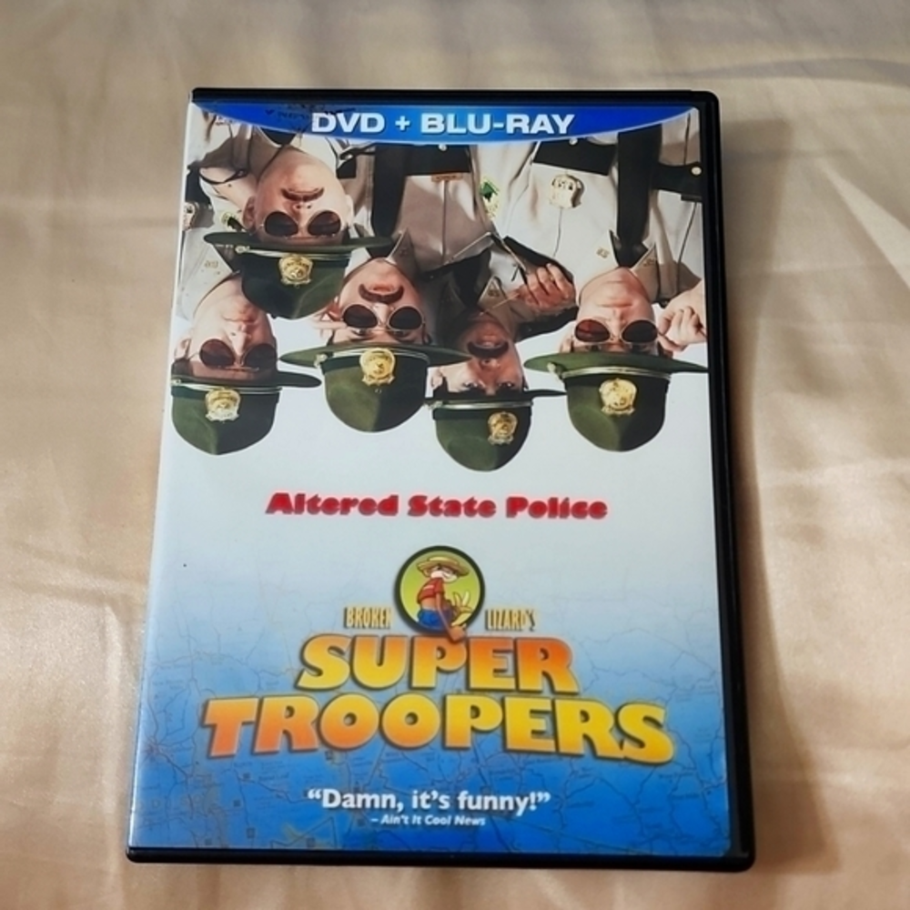 Super Troopers Blu-ray and‎ DVD Discs